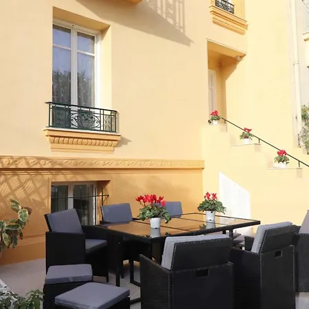 Prázdninový dům 06bo Charming House For 6 People - Terrace - Parking Nice