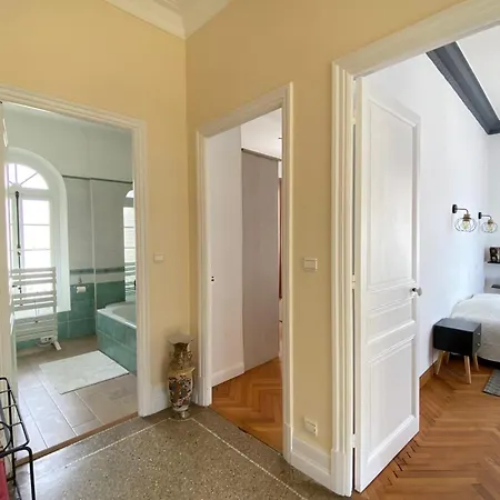 06bo Charming House For 6 People - Terrace - Parking Prázdninový dům