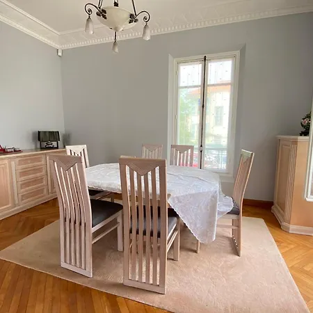 06bo Charming House For 6 People - Terrace - Parking Prázdninový dům